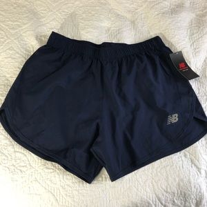 M New Balance running shorts